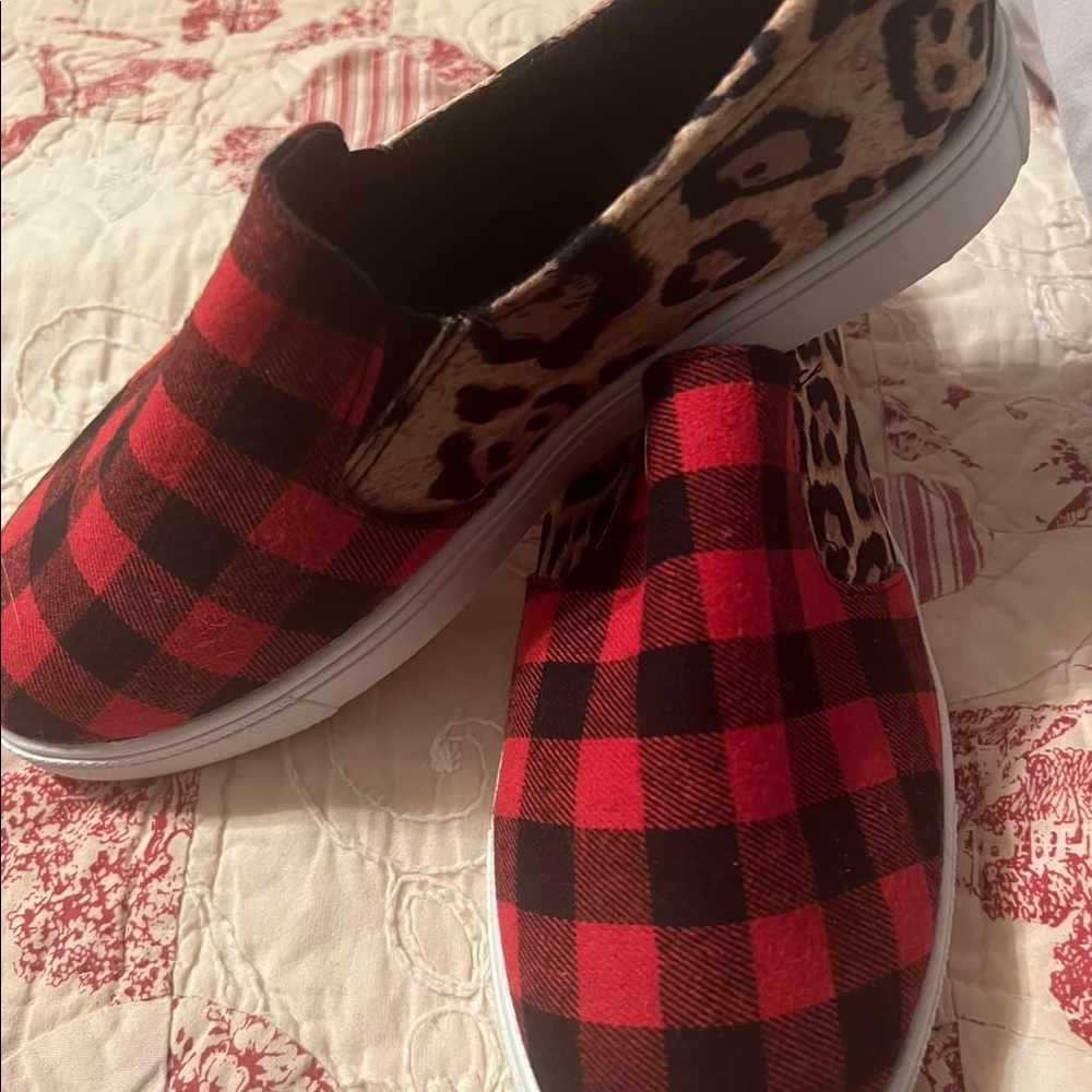 Zulily Brand Buffalo and animal print slip on shoes